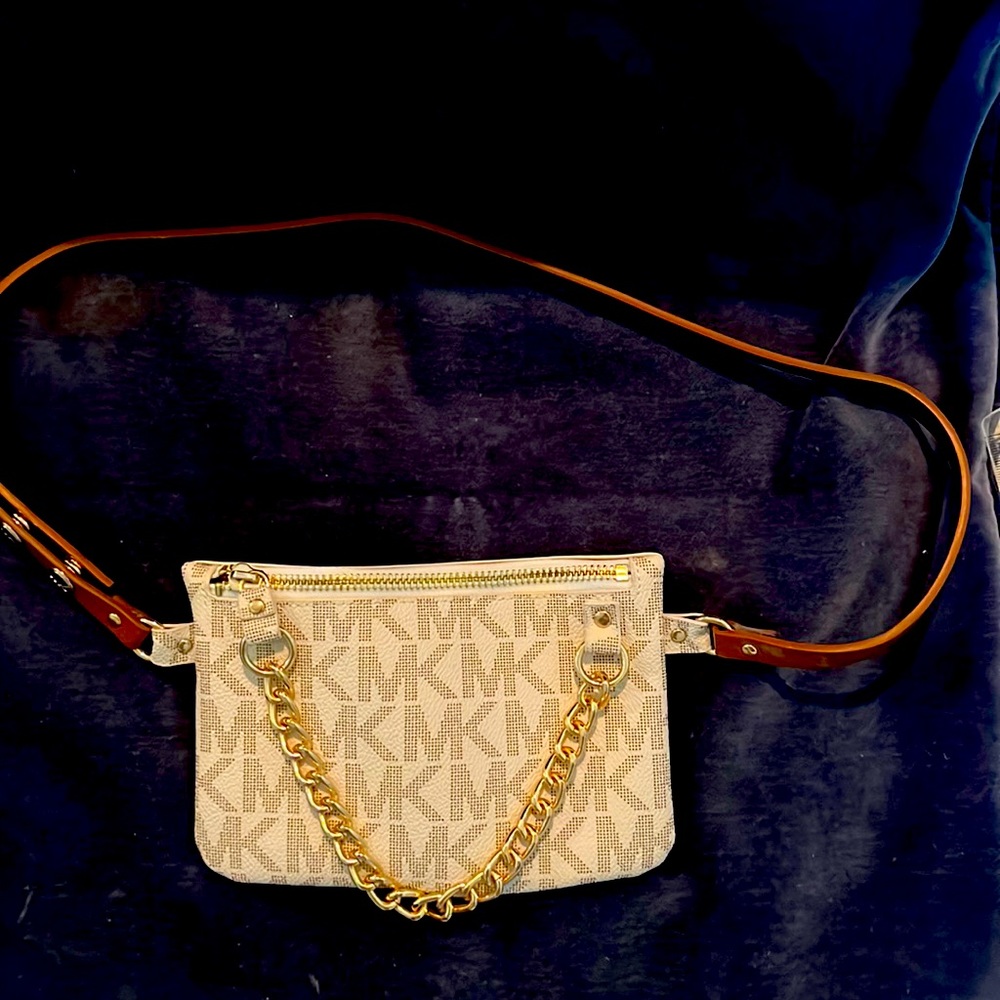 Michael Kors signature pull chain belt bag NWOT